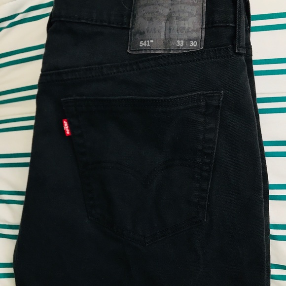 Levi Strauss & Co 541 - Picture 2 of 2